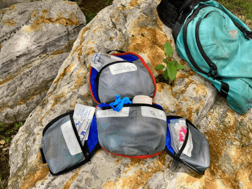 Wilderness First Aid: Basic Skills for Adventure Travelers. 1 image 202